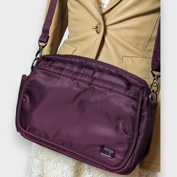 🌹🌹LUG Rumba Shimmery Wine Satin Crossbody Bag🌹🌹 - Picture 1 of 7